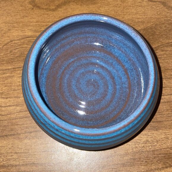 Vintage RACKLIFFE Pottery Blue Hill Maine Blueberry Jelly Dish And Lid - Picture 7 of 14